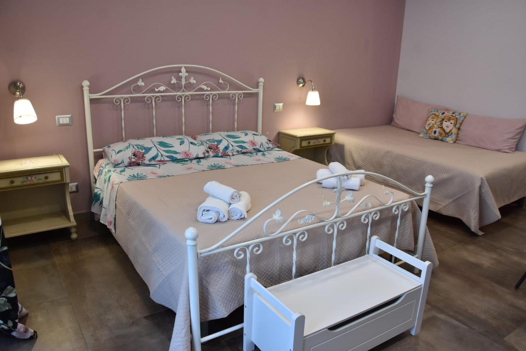 Taorbay Bed & Breakfast Giardini Naxos Exterior photo