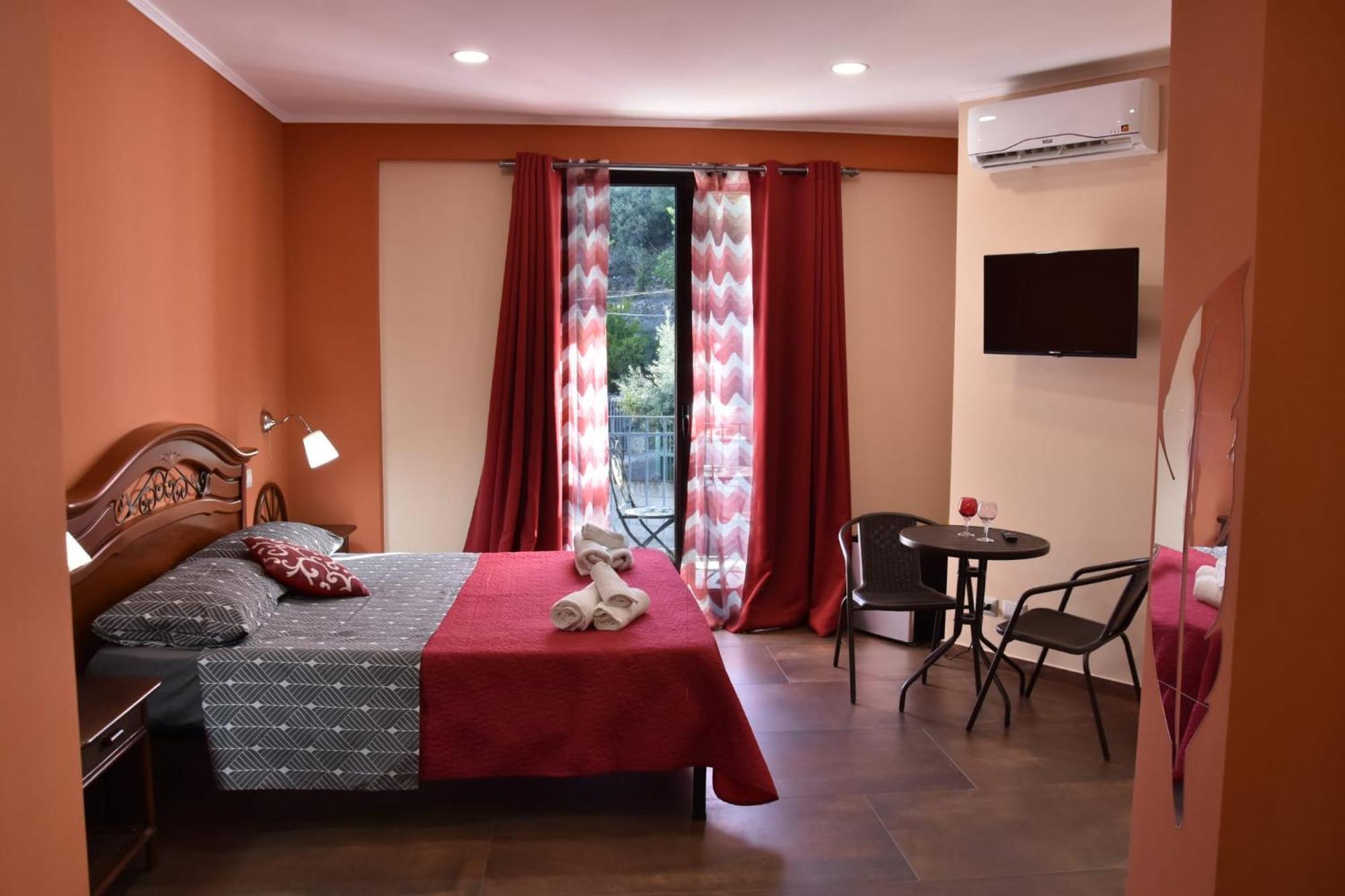 Taorbay Bed & Breakfast Giardini Naxos Exterior photo