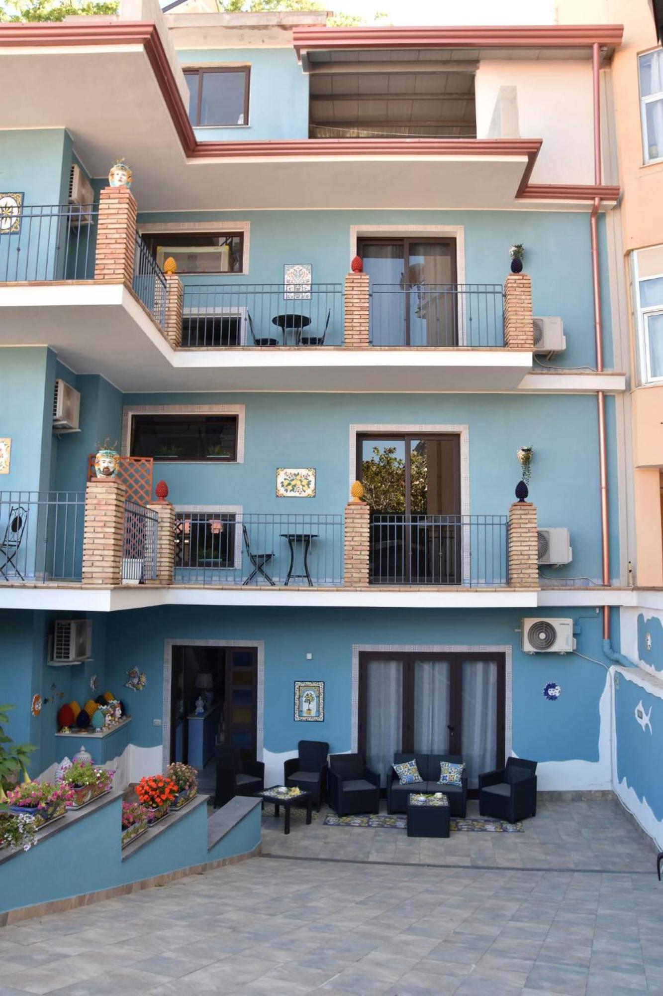 Taorbay Bed & Breakfast Giardini Naxos Exterior photo
