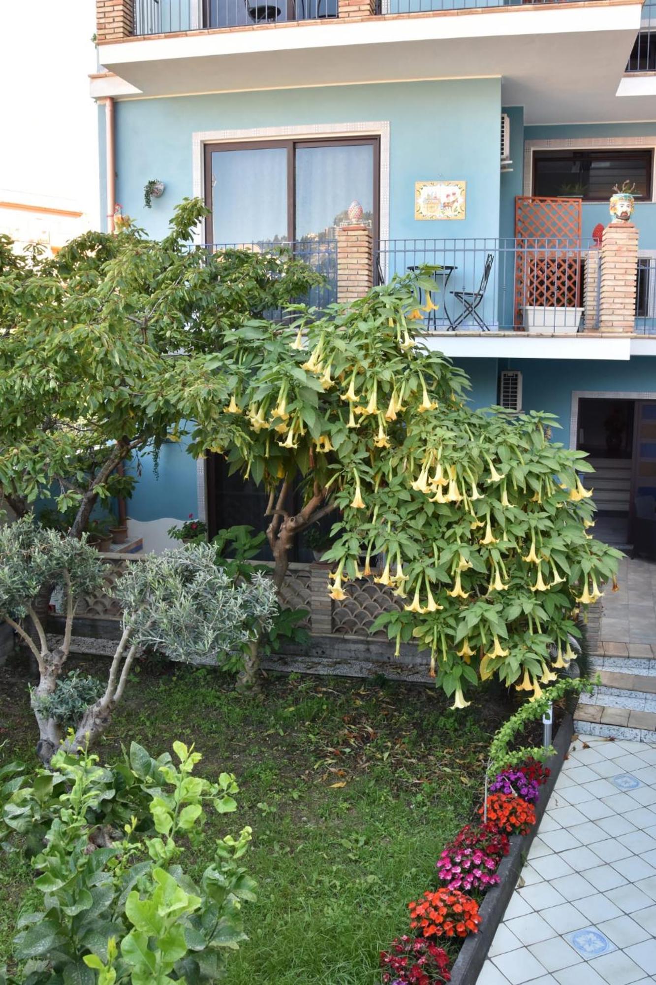 Taorbay Bed & Breakfast Giardini Naxos Exterior photo